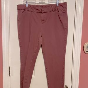 Mauve pixie pants